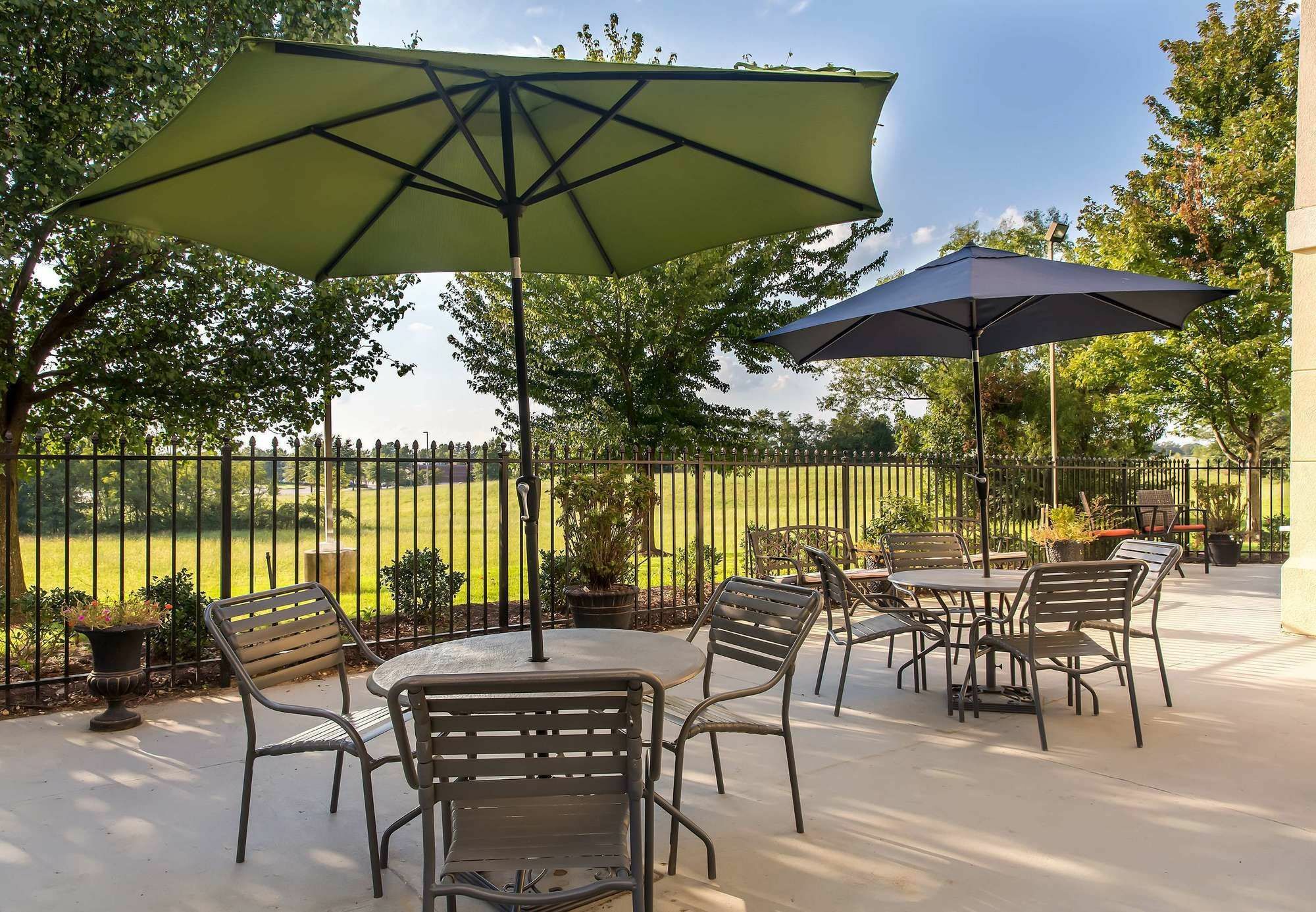 Springhill Suites By Marriott Memphis East Galleria Exterior foto